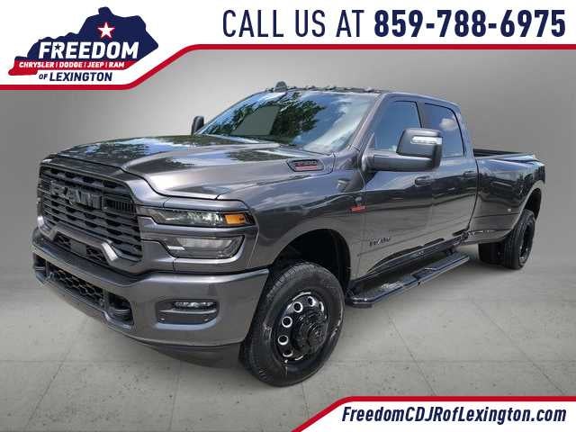 2026 RAM 3500 RAM 3500 BIG HORN CREW CAB 4X4 8' BOX in Granite Crystal Metallic Clear-Coat Exterior Paint — front three-quarter view