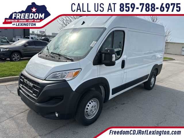 2026 RAM ProMaster Tradesman in Bright White Clearcoat — front three-quarter view