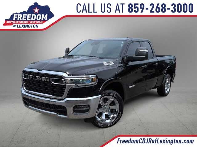 2025 RAM 1500 Big Horn in Diamond Black Crystal Pearlcoat — front three-quarter view
