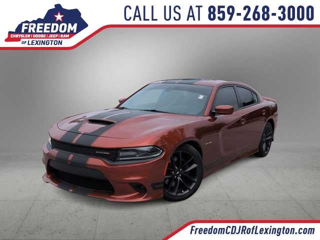 2021 Dodge Charger R/T in Sinamon Stick — front three-quarter view