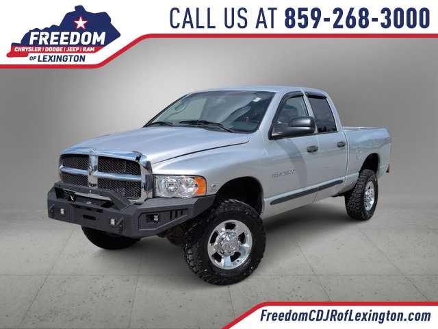 2005 Dodge Ram 2500 SLT in Silver — front three-quarter view